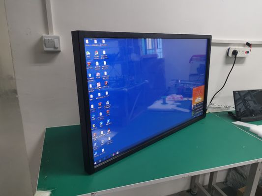 55 pouces Ultra réactif 5 ms machine de jeu infrarouge Moniteur d'écran tactile avec une précision de 10 points sans faille